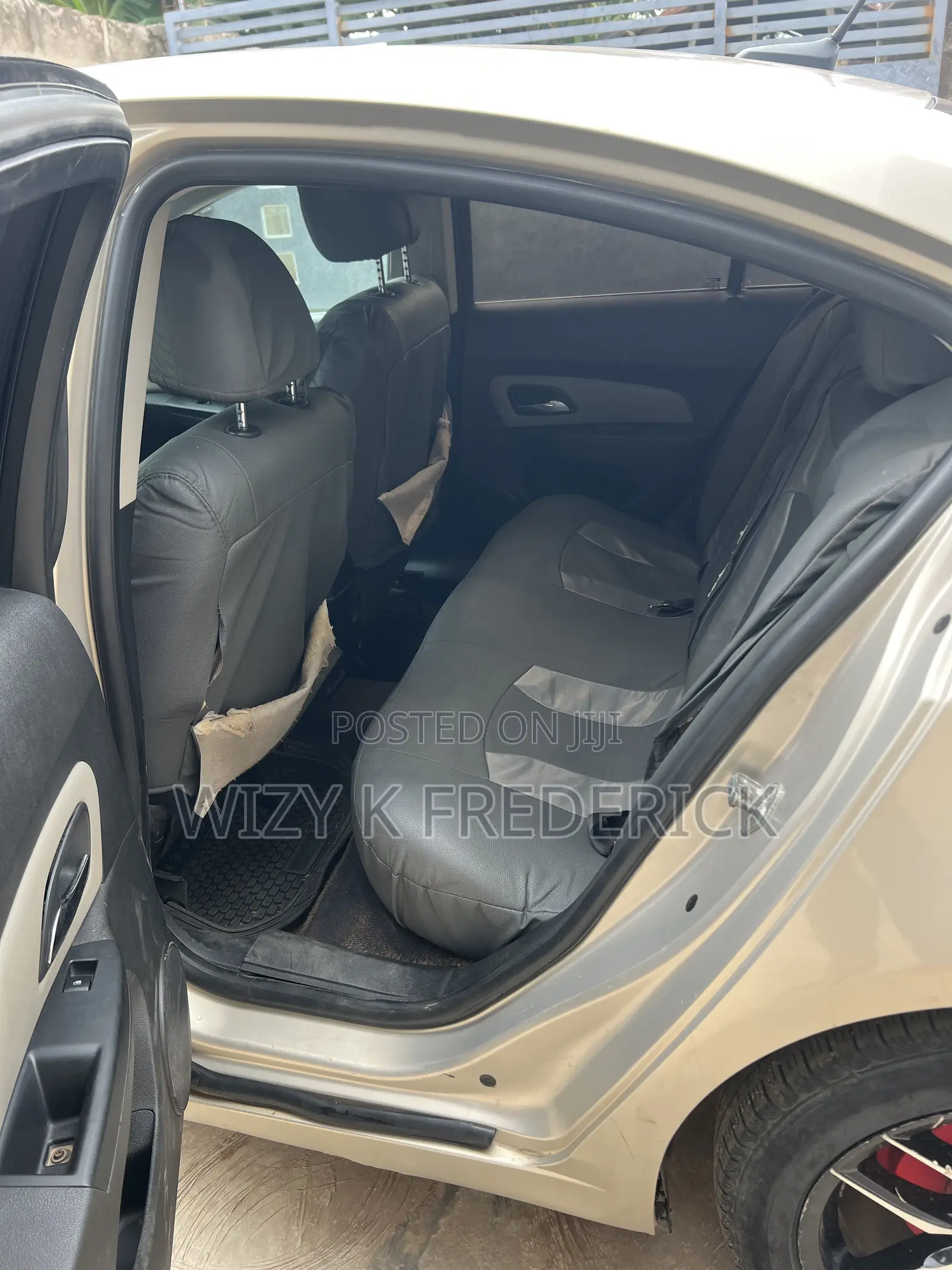 Chevrolet Cruze 1LT 4dr Sedan (1.4L 4cyl Turbo 6A) 2014 Beige