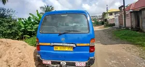 Toyota HiAce 2008 Blue