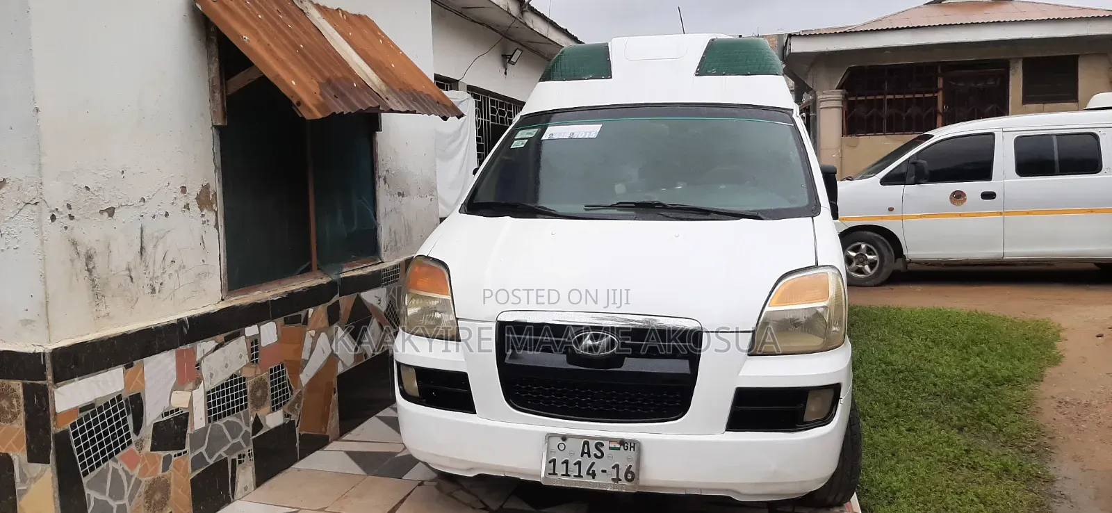 Hyundai H-100 2004 White