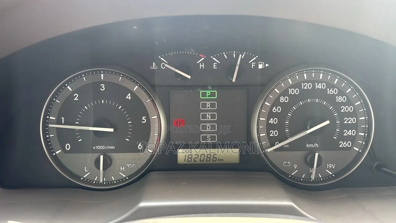 Toyota Land Cruiser 2015 Black