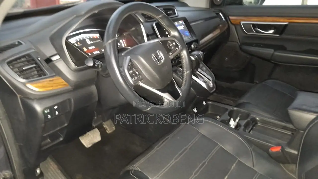 Honda Civic EX-L Hatchback 2020 Gray