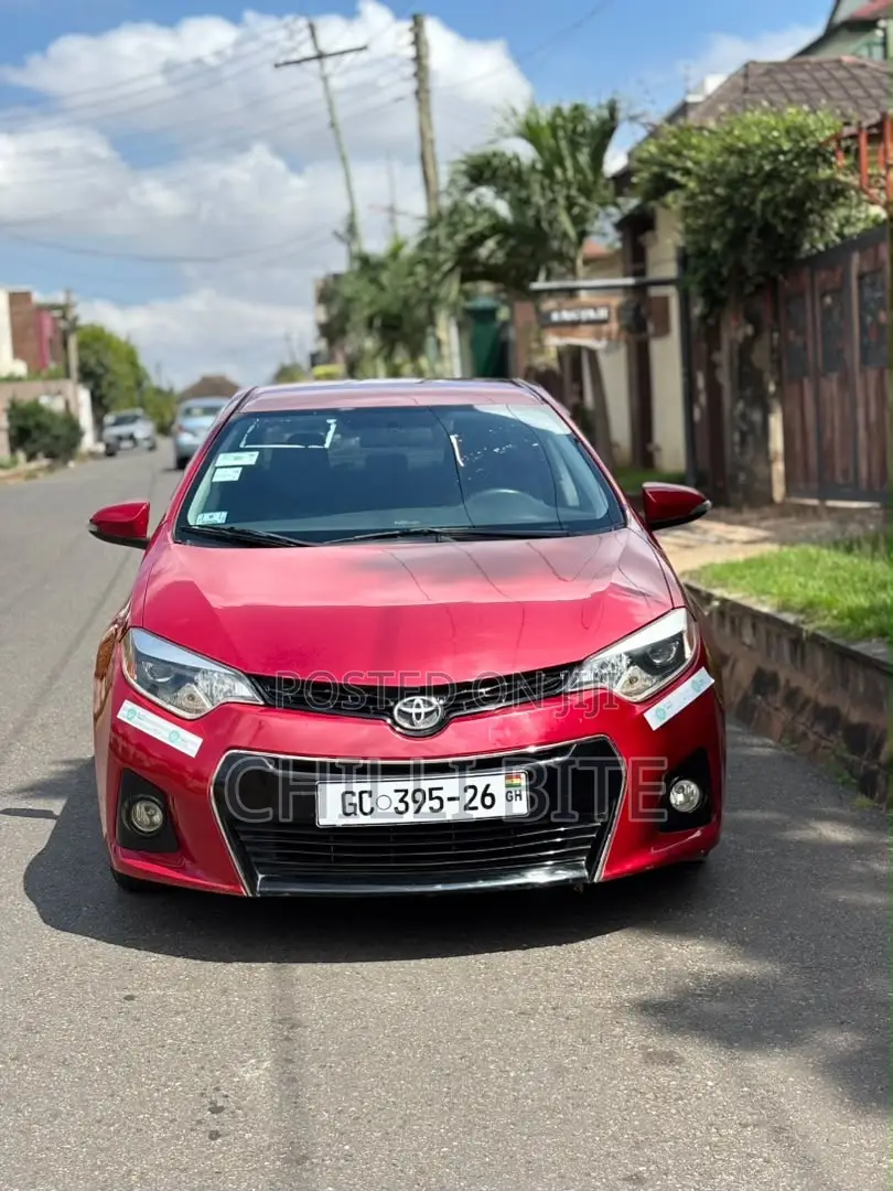 Toyota Corolla S 4dr Sedan (1.8L 4cyl CVT) 2016 Red