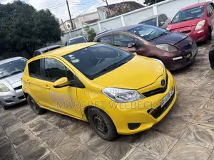Toyota Vitz 1.5 FWD 3dr 2012 Yellow