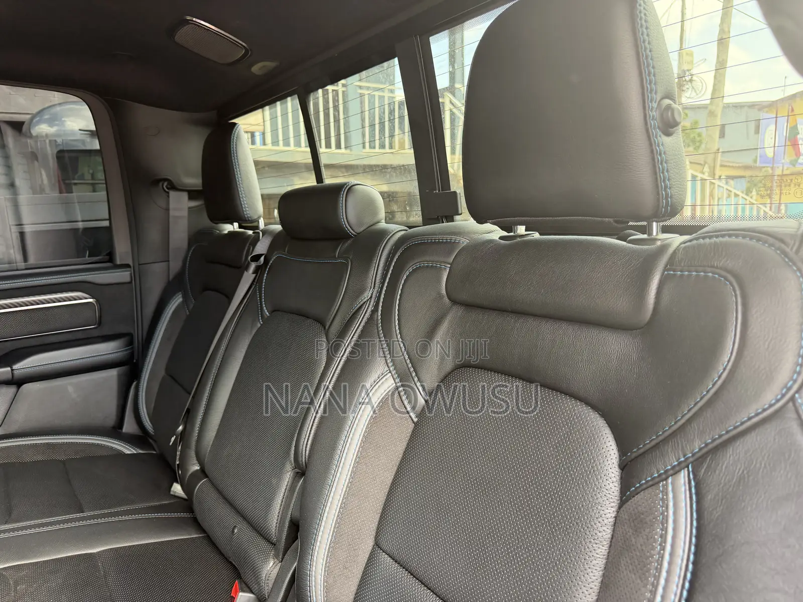 RAM 1500 Classic Tradesman Crew Cab 4WD 6.3 ft SB 2023 Gray