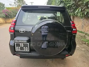 Toyota Land Cruiser Prado 2.8 2021 Matt Black