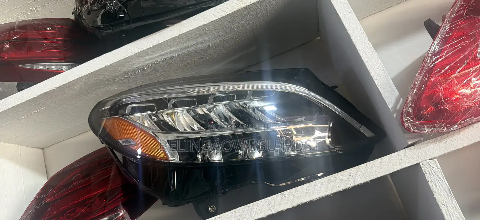 2019-2020 C 300 Headlight