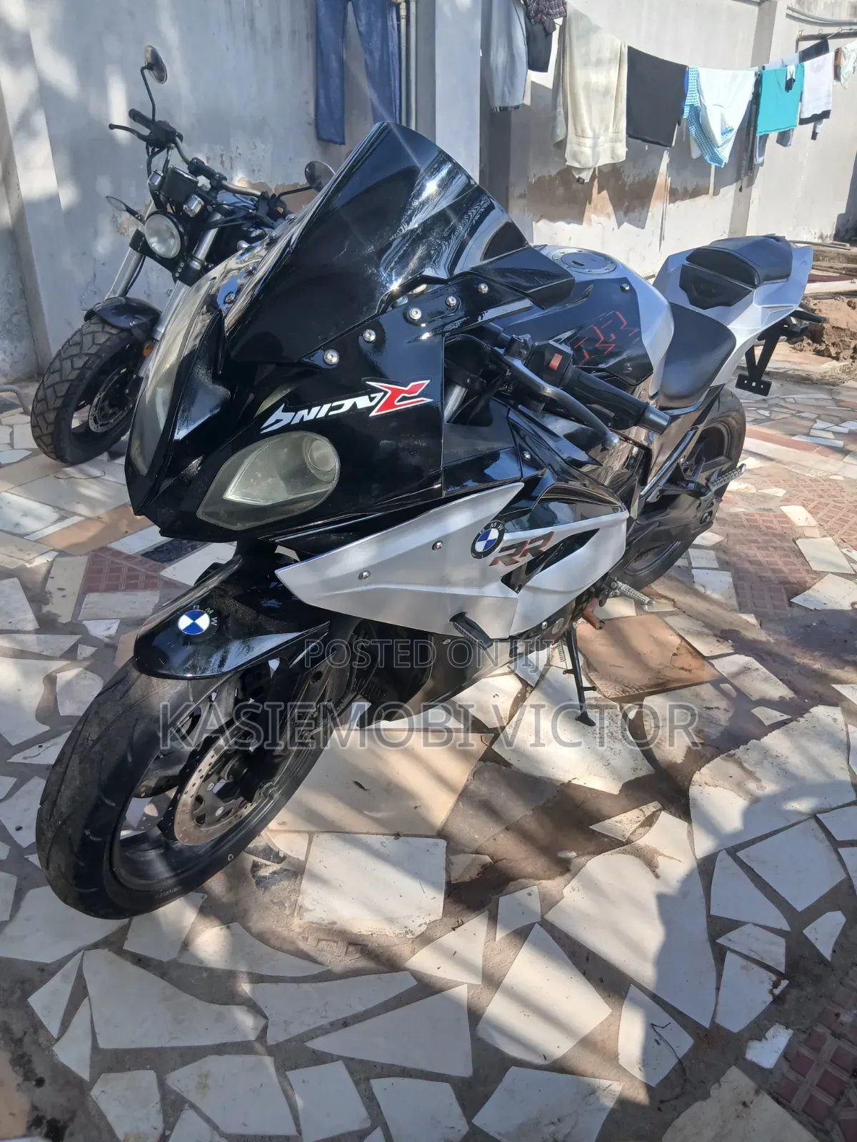 BMW Sport 2020 Gray