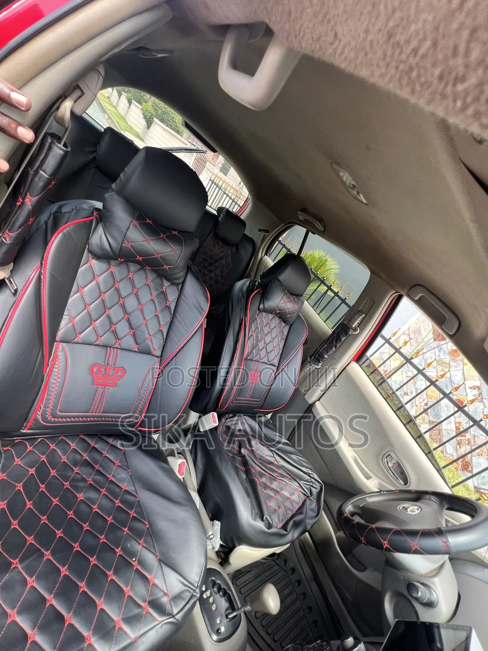 Toyota Vitz 1.3 AWD 3dr 2010 Red