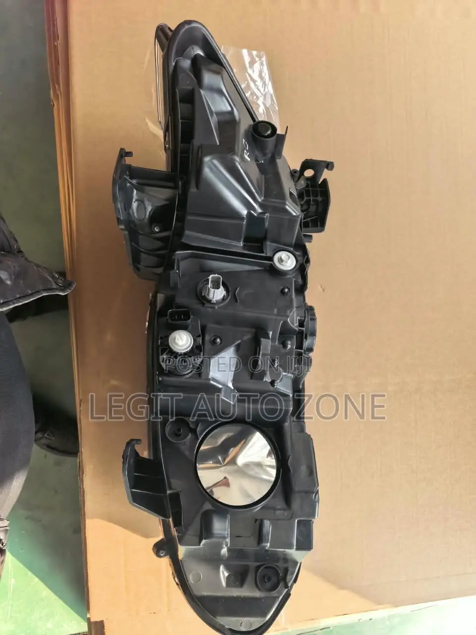 Honda Accord 2018,2019,2020,2021,2022, Headlight Half Led Available
