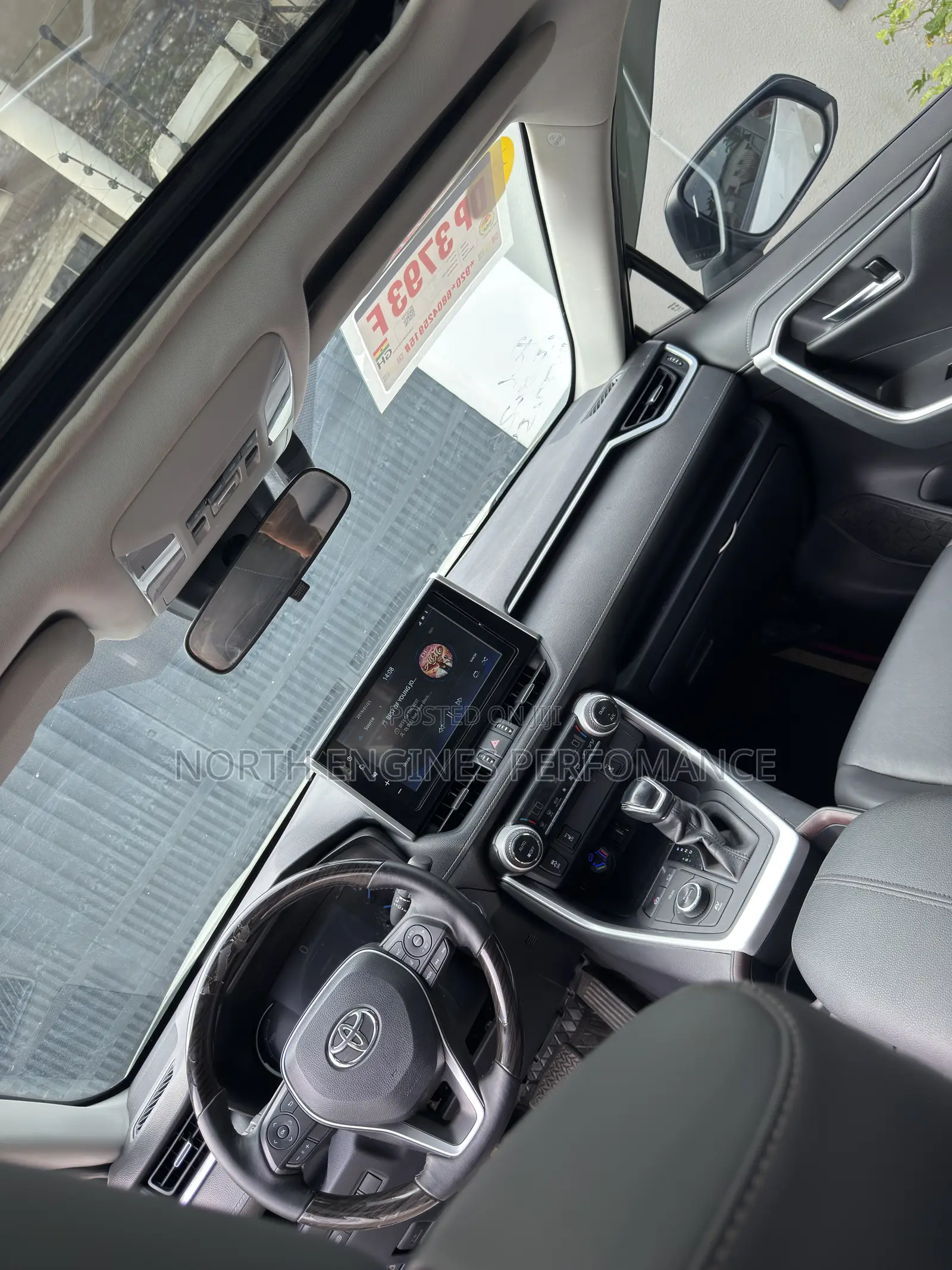 Toyota RAV4 XLE Premium AWD 2020 White