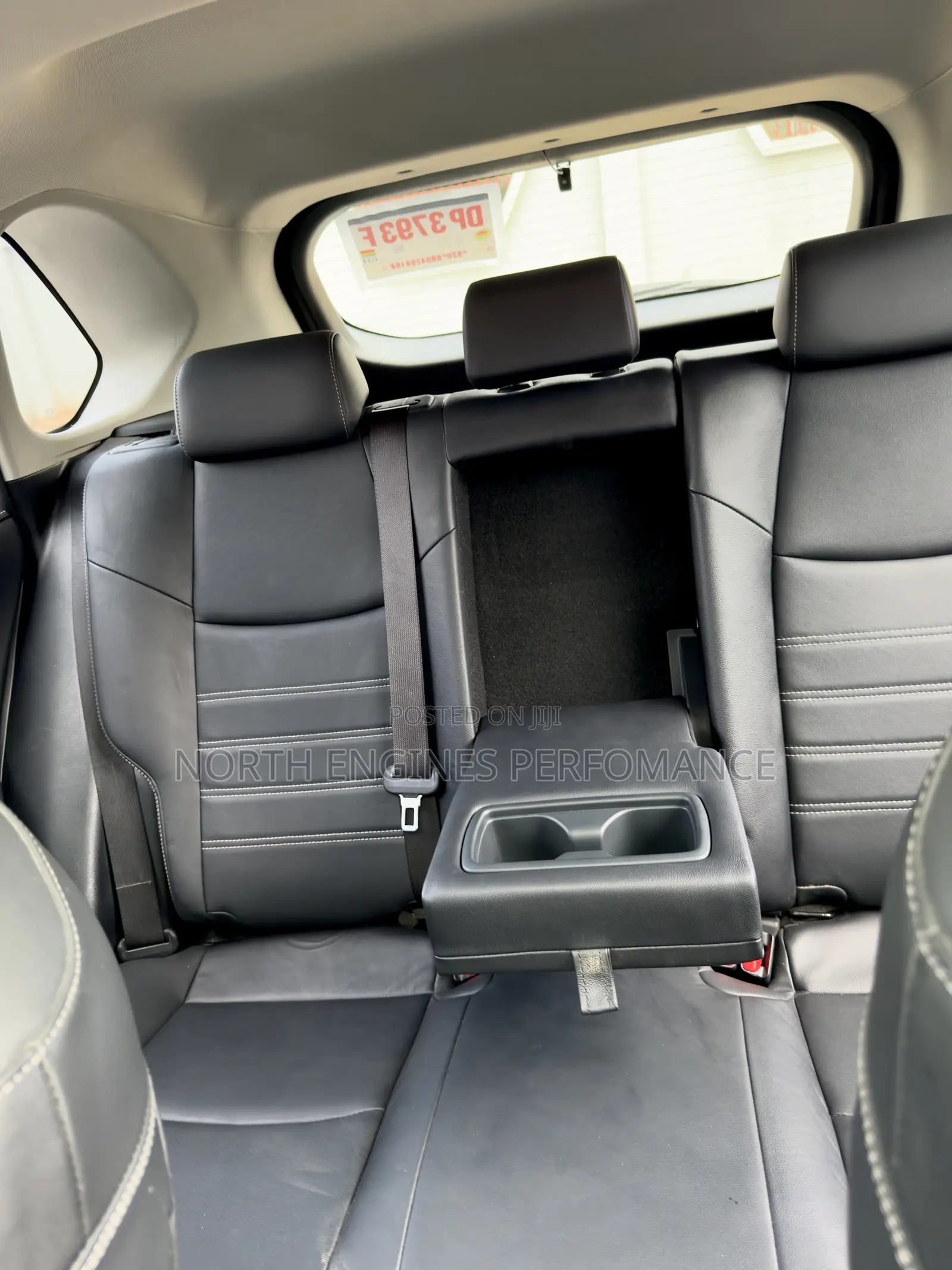 Toyota RAV4 XLE Premium AWD 2020 White