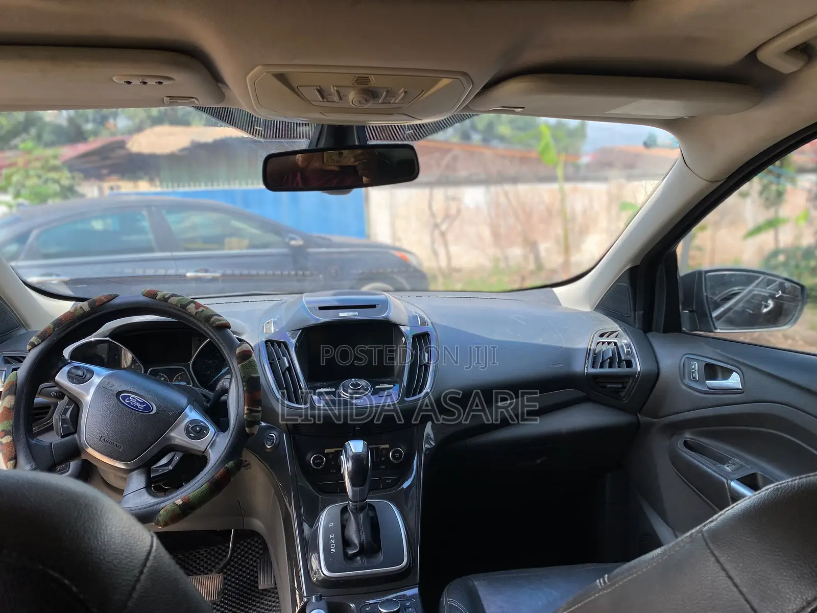 Ford Escape Titanium 4dr SUV (1.6L 4cyl Turbo 6A) 2014 Gray