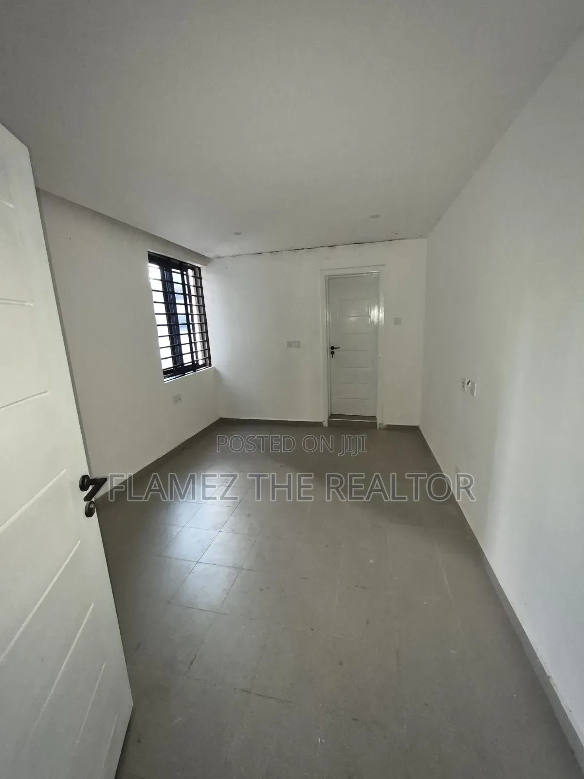 3bdrm House in Acp, Kwabenya for sale