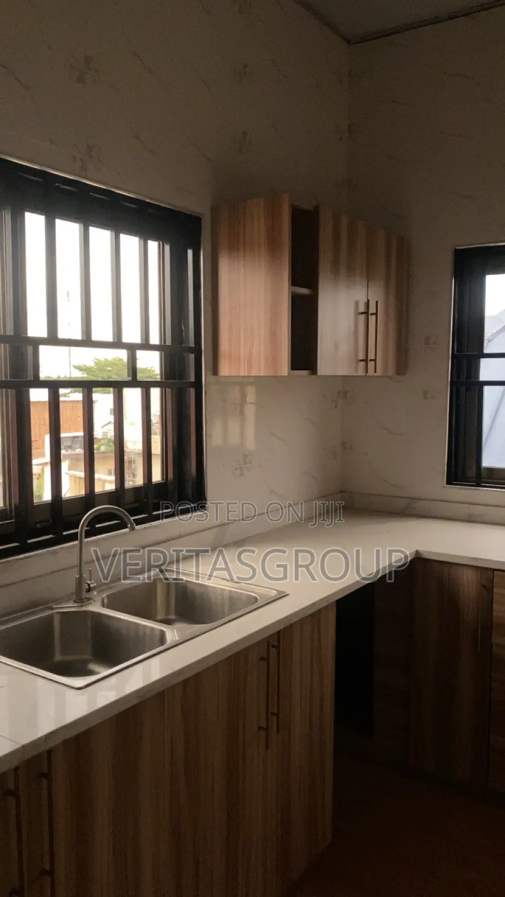 2bdrm Apartment in A&C Mall Area for rent