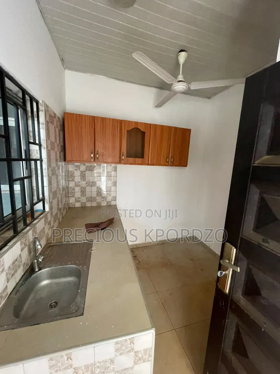 1bdrm Apartment in Housing Down Adenta for rent
