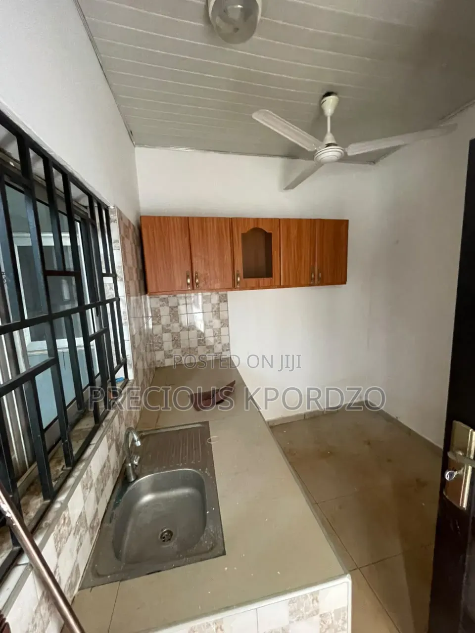 1bdrm Apartment in Housing Down Adenta for rent