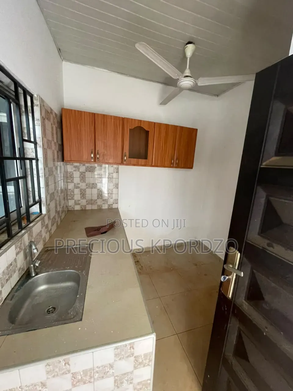 1bdrm Apartment in Housing Down Adenta for rent