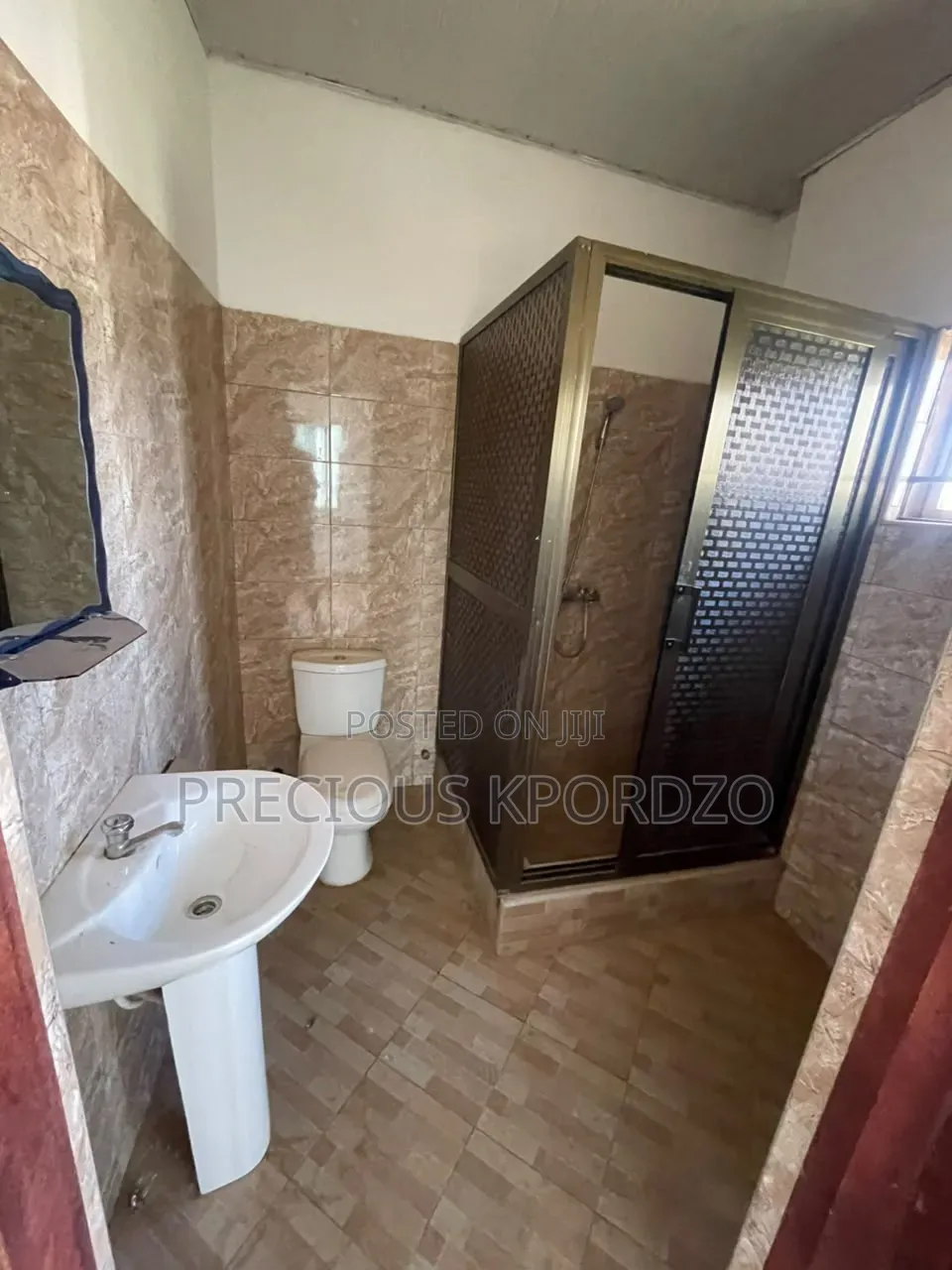 1bdrm Apartment in Housing Down Adenta for rent