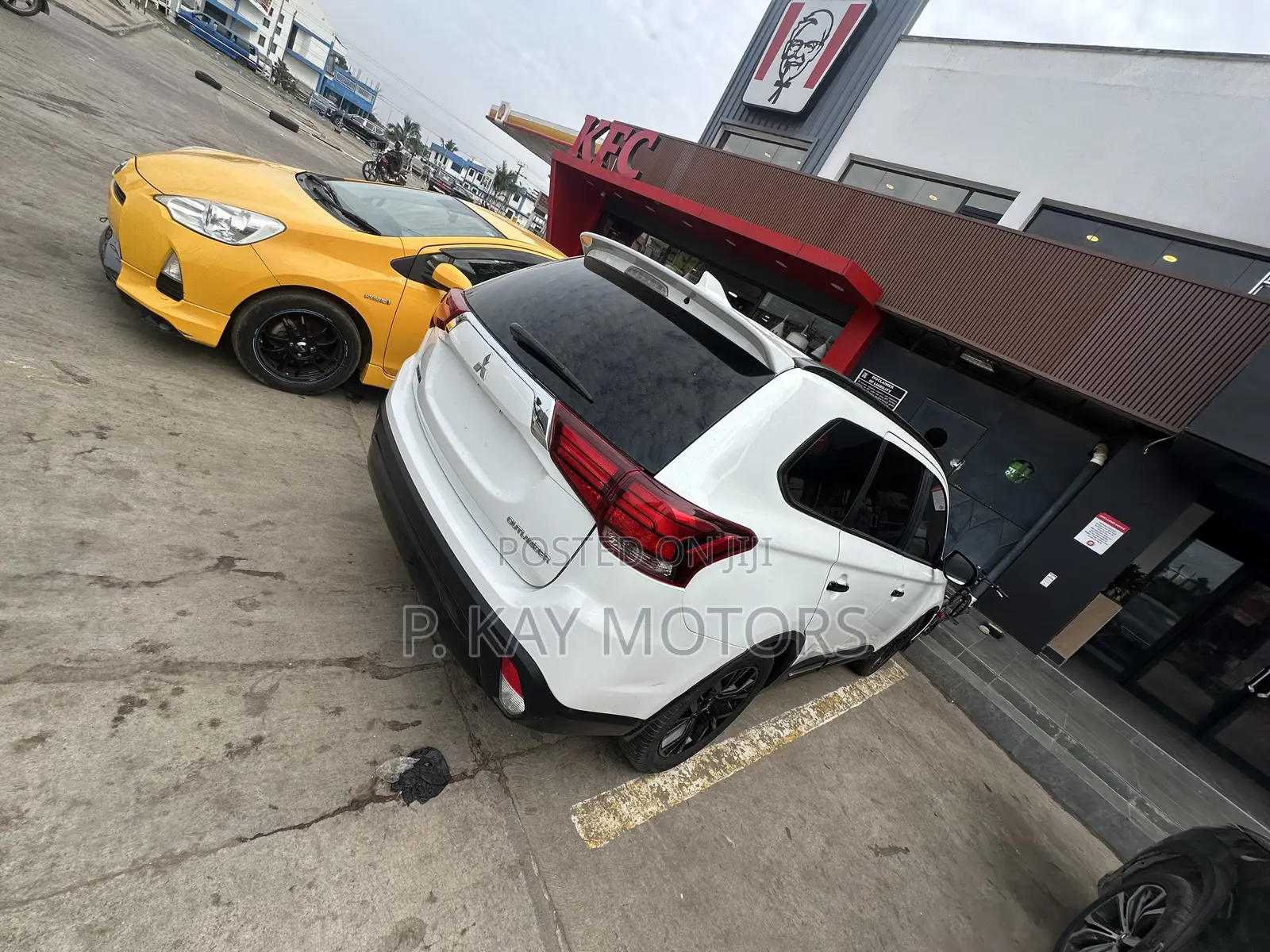 Mitsubishi Outlander SE FWD 2017 White
