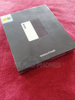 New Samsung Galaxy Z Fold 5 512 GB Silver