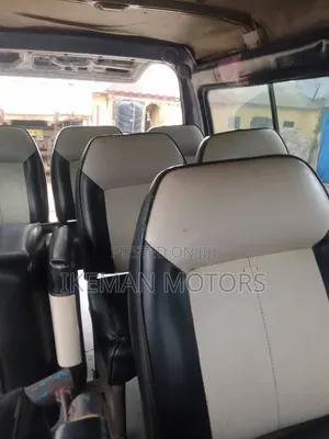 Hyundai H-100 2004 Black