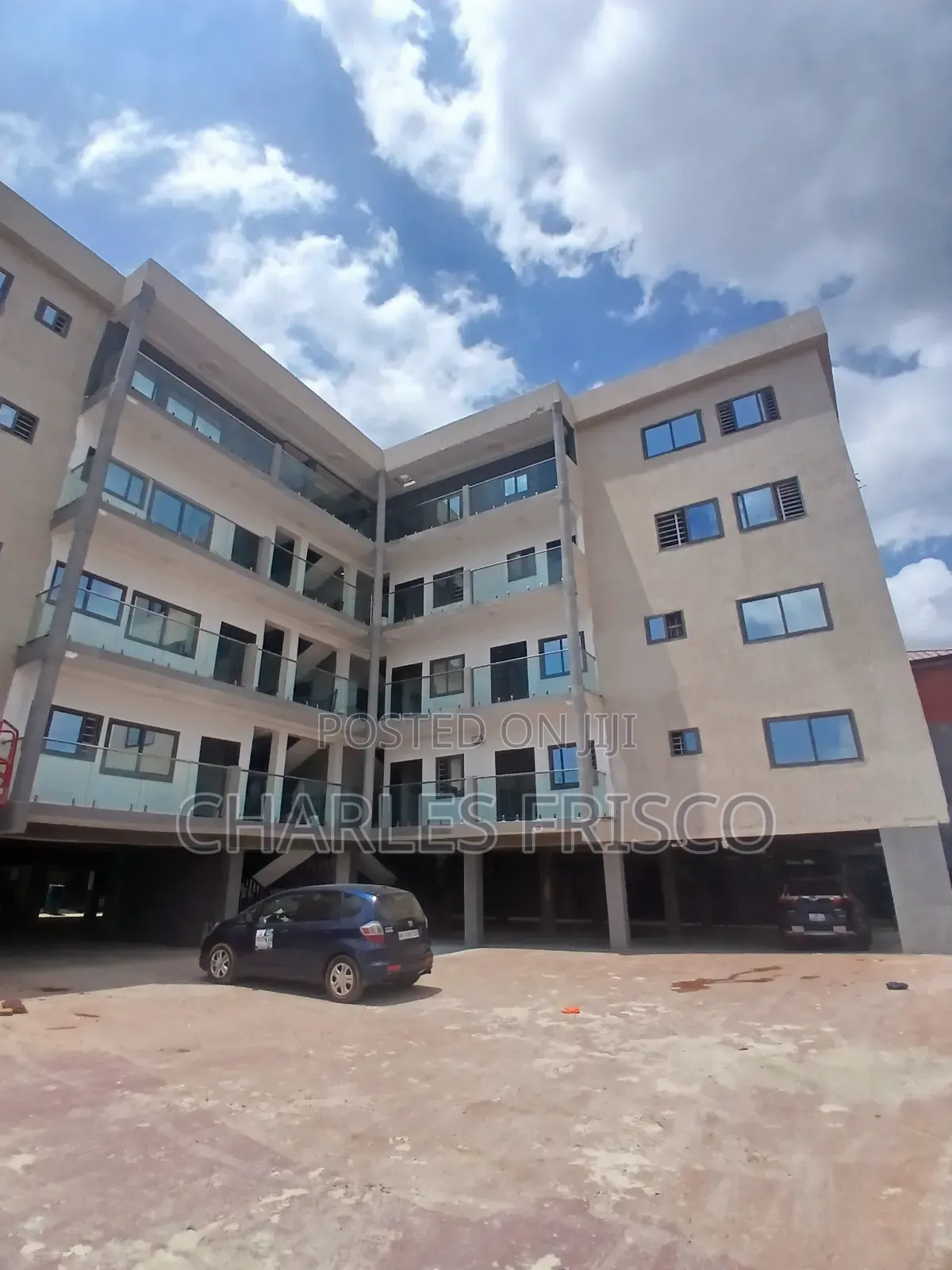 3bdrm Apartment in East Legon, American House for rent