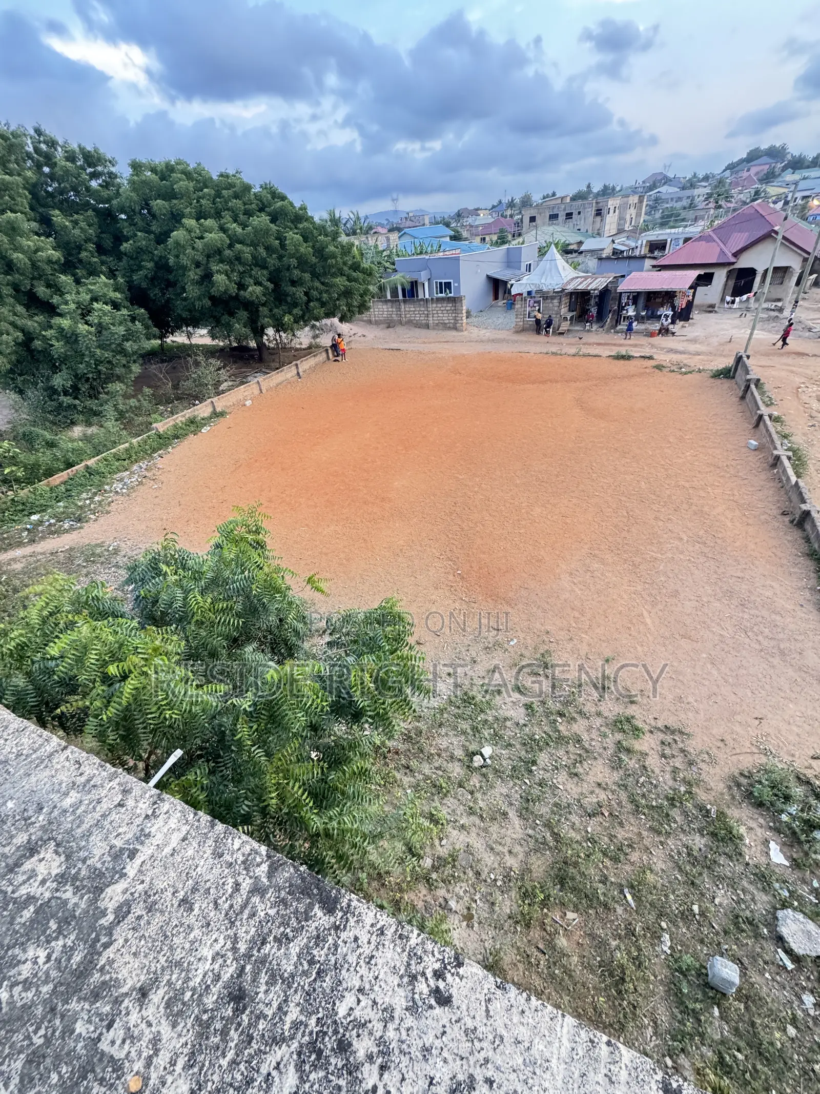 5bdrm House in Resideright, Pokuase for sale