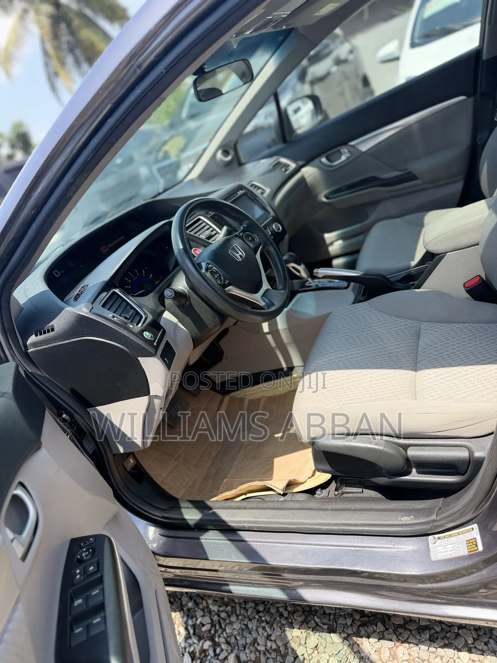 Honda Civic EX 2dr Coupe (1.8L 4cyl 5M) 2015 Gray