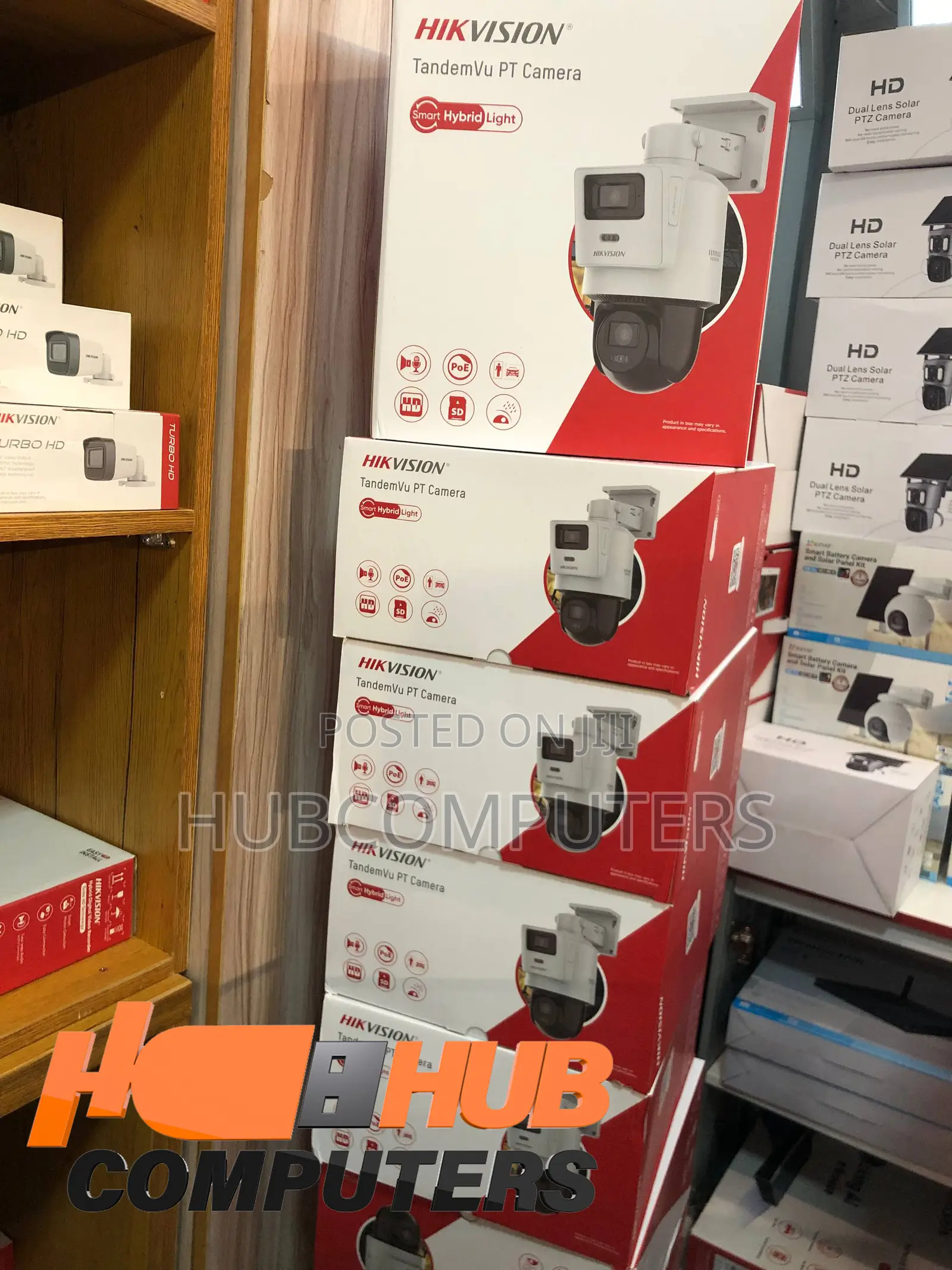 Hikvision DS-2SE2C400MWG-E/14 TandemVu 4MP+4MP Dual Lens PoE PT Camera
