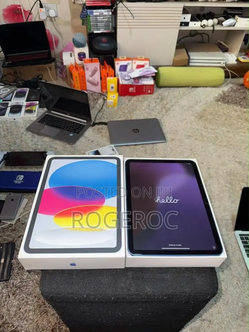 New Apple iPad (2025) 128 GB Blue