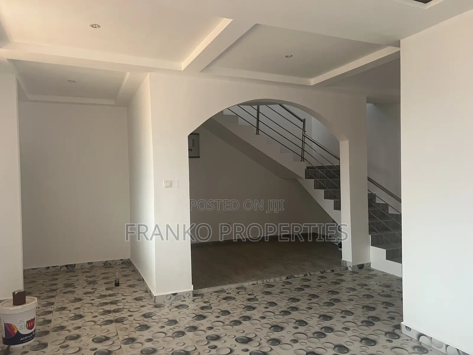 4bdrm House in Franko Properties, School Junction for rent