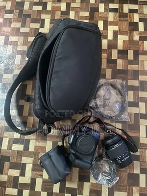 Canon Rebel T100