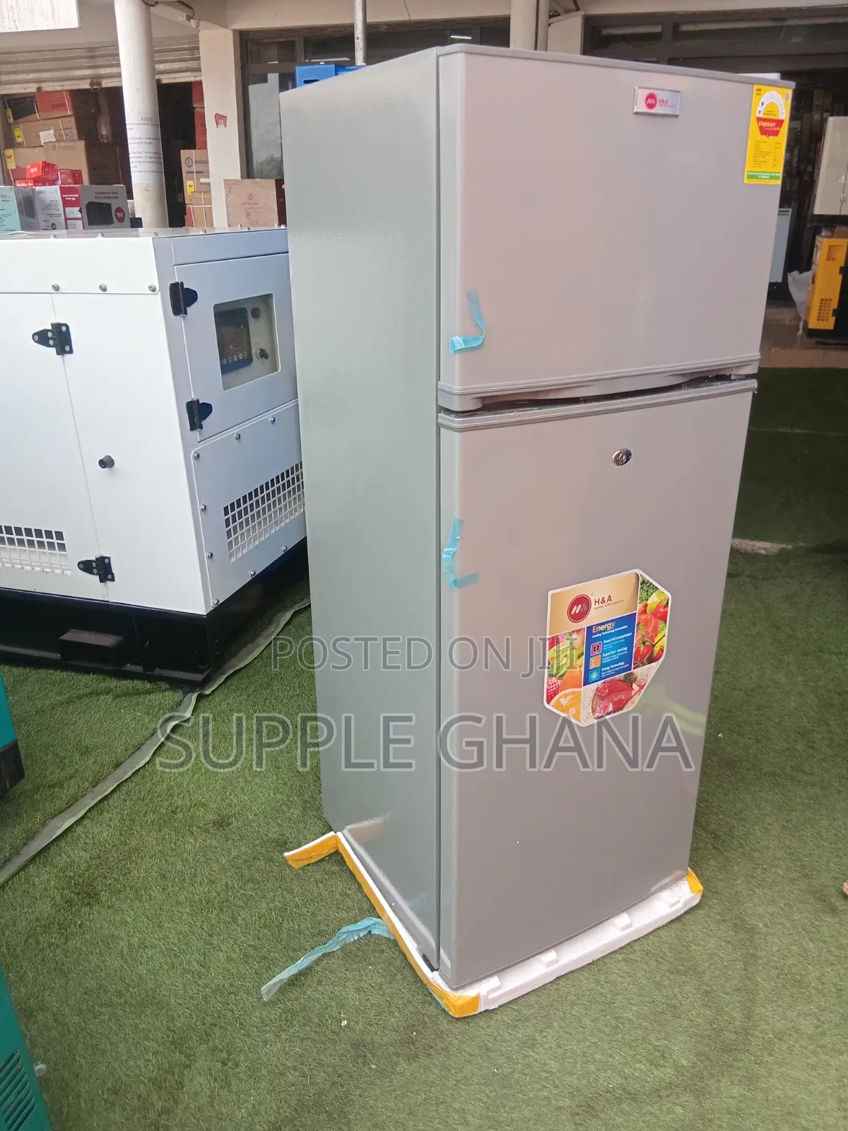 H&A Modern Fridge Freezer – Double Door, Powerful Cooling & Low Energy