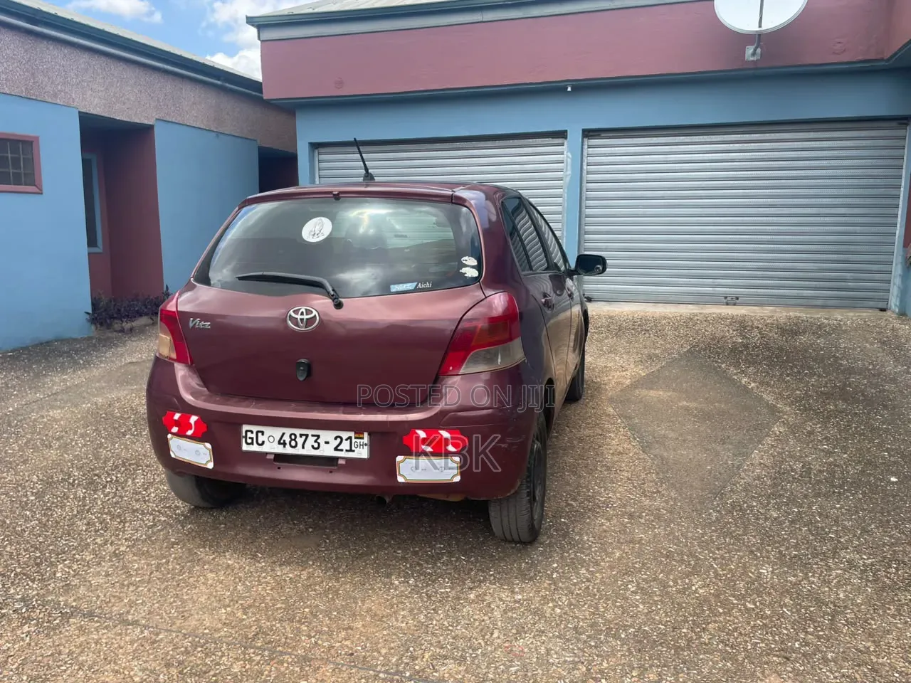 Toyota Vitz 2010 Brown