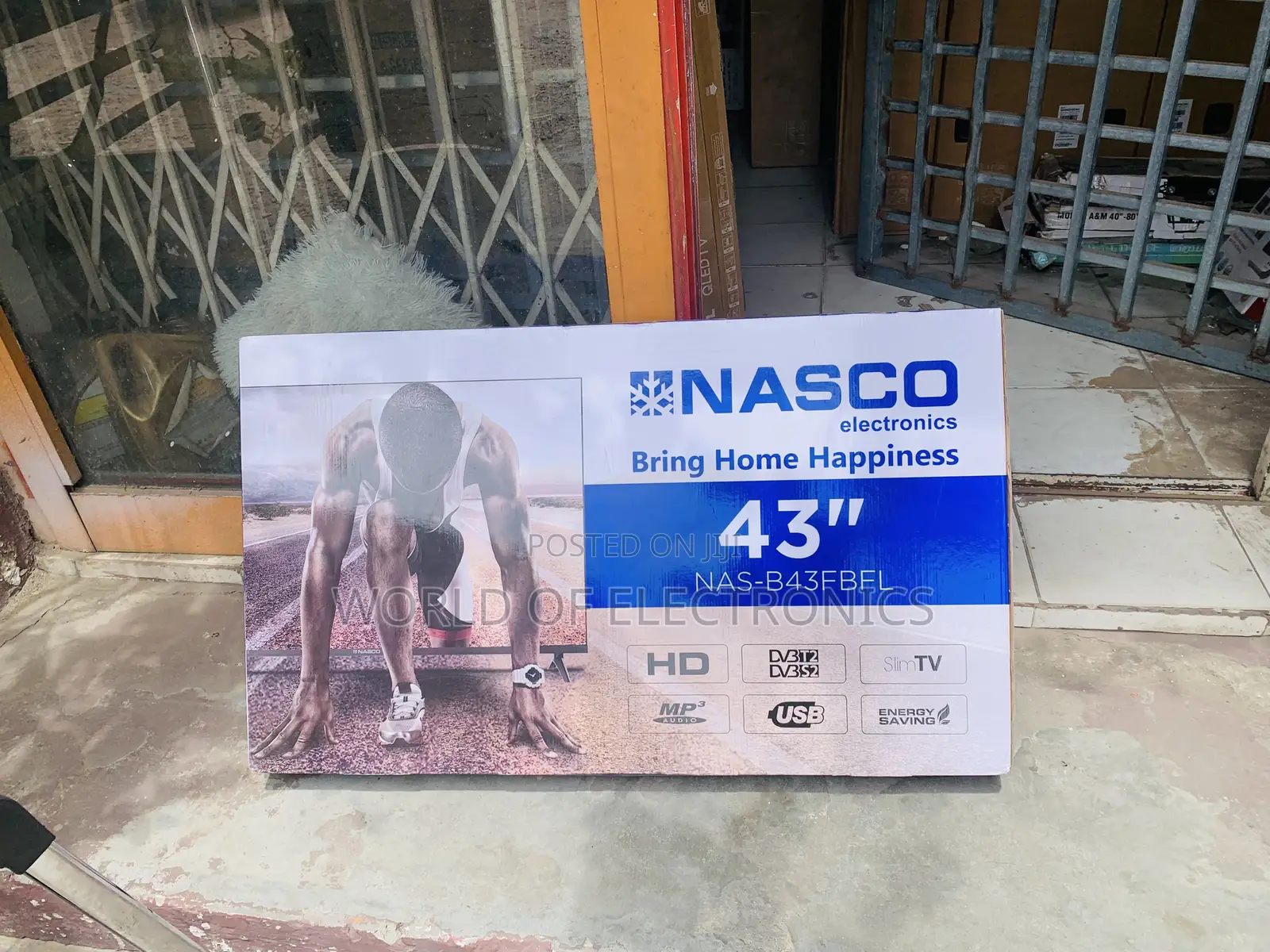 Lovely New 43”fhd Satellite Image Nasco TV
