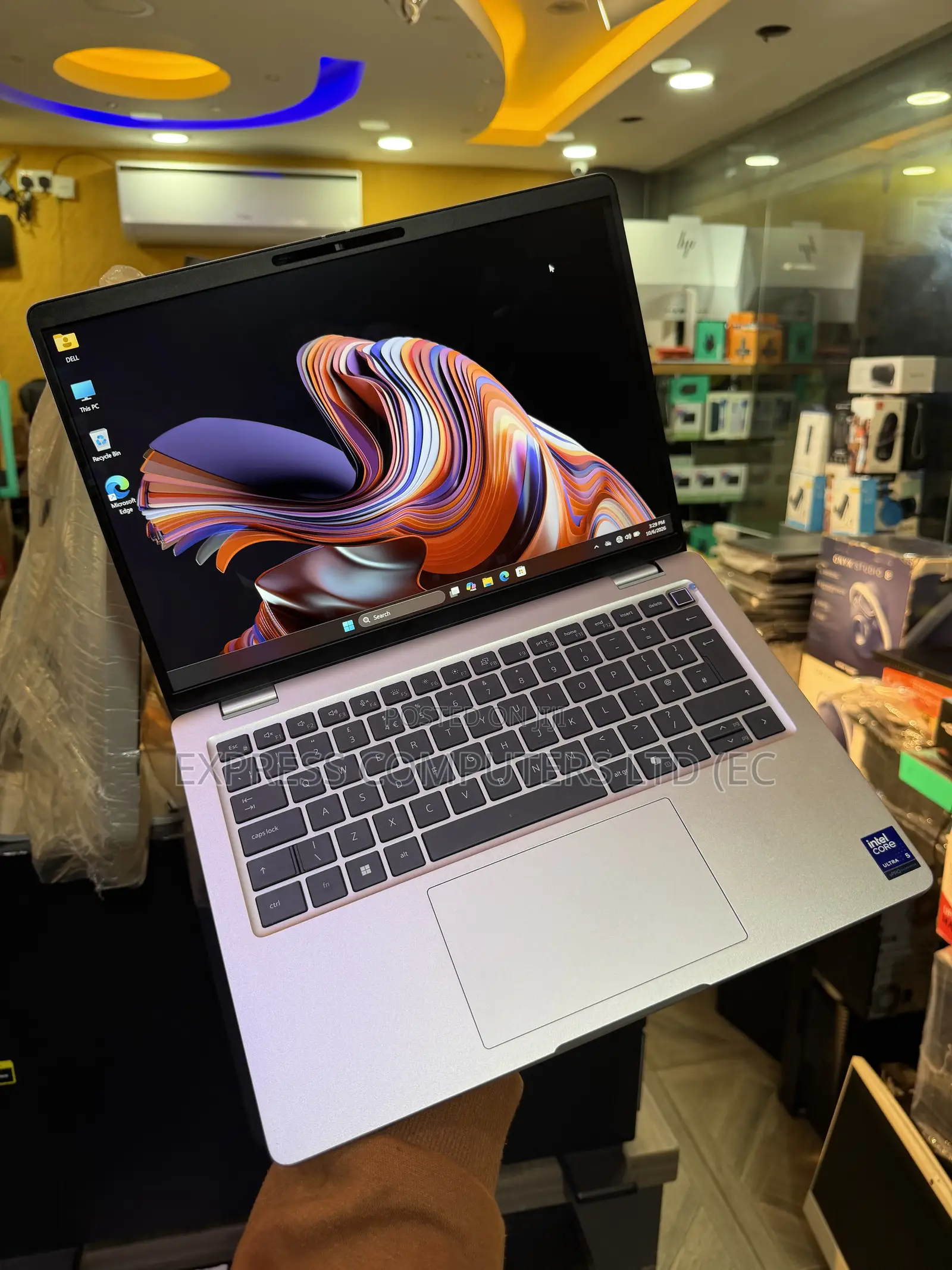 Laptop Dell Pro 14 32GB Intel Core Ultra 5 SSD 512GB
