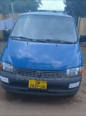 Toyota HiAce 2012 Blue