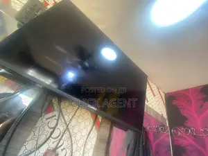 Nasco TV 32inches
