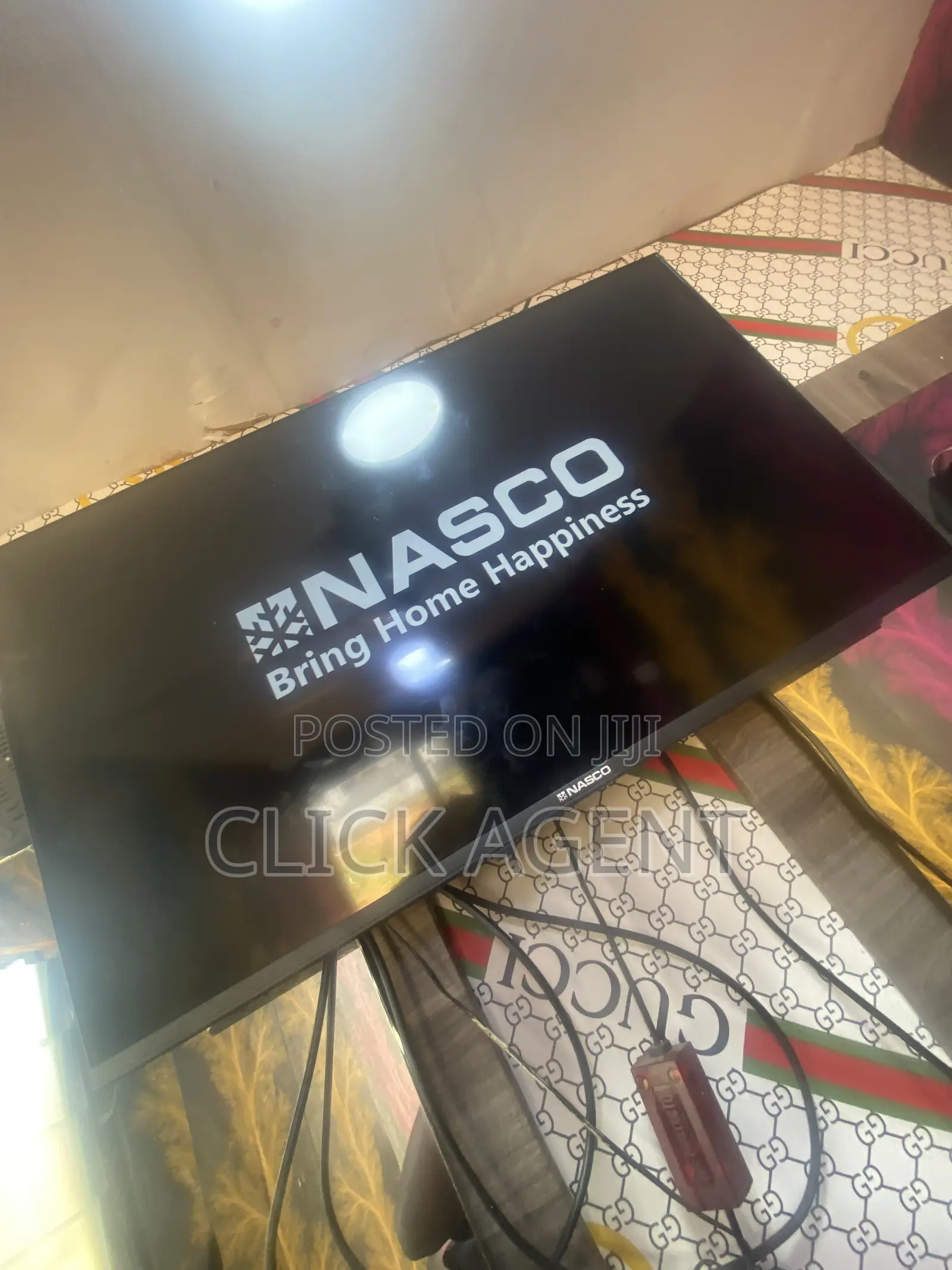 Nasco TV 32inches