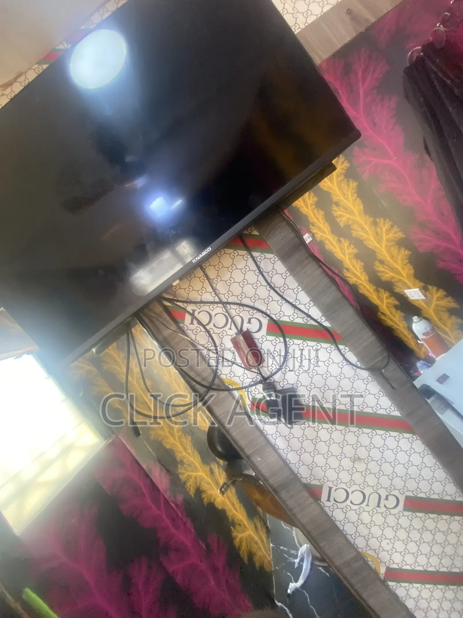 Nasco TV 32inches
