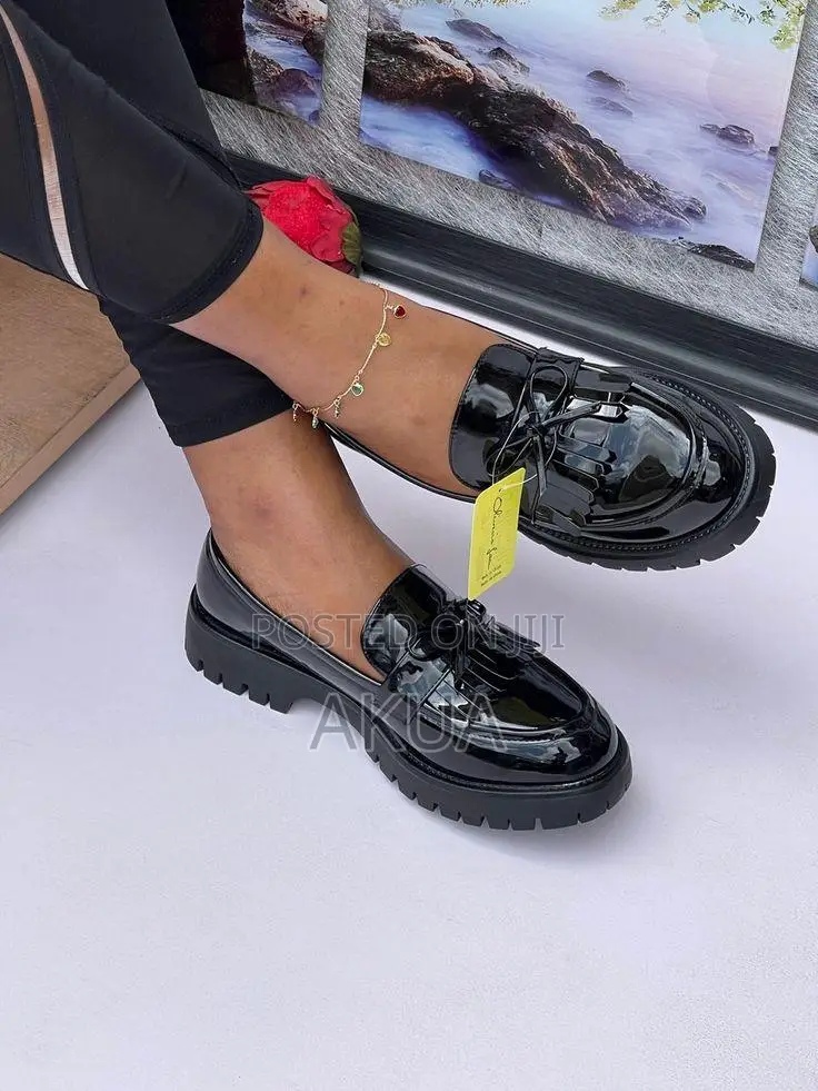 Ladies Bow-Knot Loafer- Black