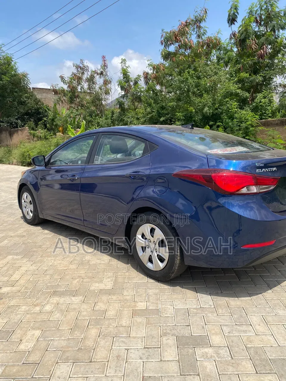 Hyundai Elantra Limited Sedan FWD (1.8L 4cyl 6A) 2016 Blue