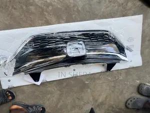 Honda Civic Bumper Grill 2015 2016 Brand New