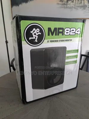 Mackie MR824 8" Powered Studio Monitor 85W RMS Wired TRS/XLR/RCA Black