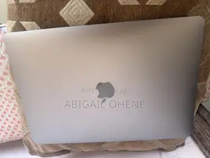 Laptop Apple MacBook Pro 2017 8GB Intel Core i5 HDD+SSD 500GB