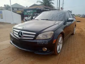 Mercedes-Benz C350 2010 Black