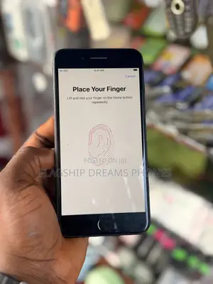 Apple iPhone 7 Plus 32 GB Black
