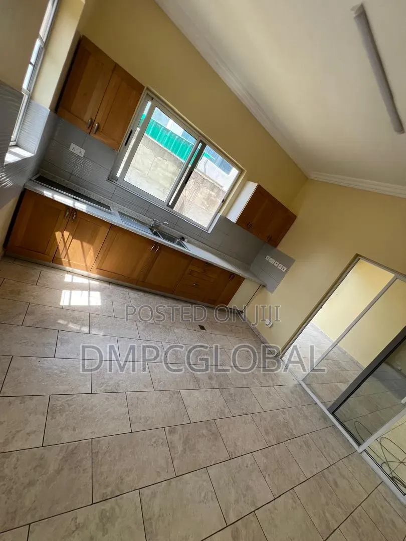 3bdrm Bungalow in Accra Metropolitan for rent