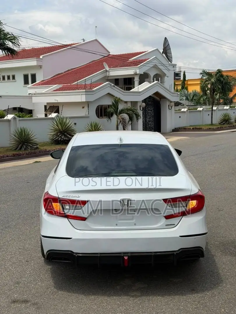 Honda Accord 2019 White