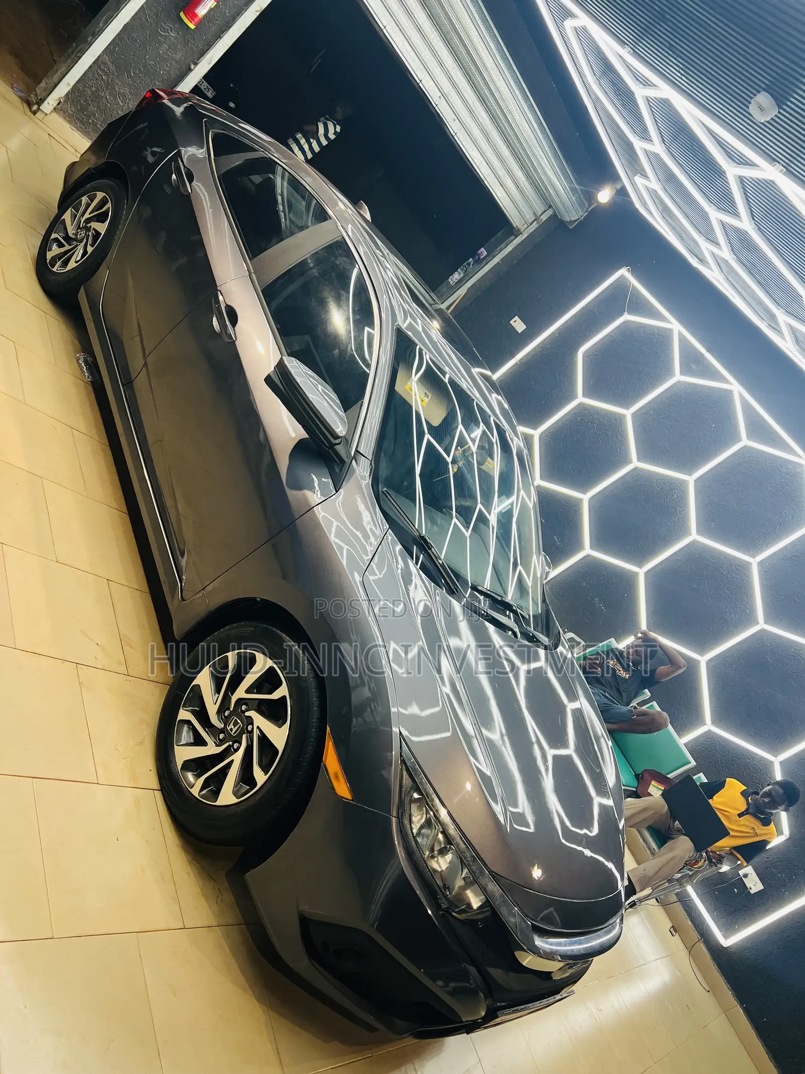 Honda Civic EX Sedan 2018 Gray